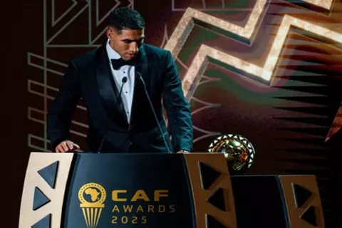 ملف يلا كورة.. حكيمي أفضل لاعب إفريقي.. تتويج بيراميدز وماييلي.. وتراجع منتخب مصر